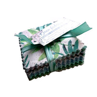 Decorative Mini Fabrics for Patchwork, 140 pcs | various shades — image 4
