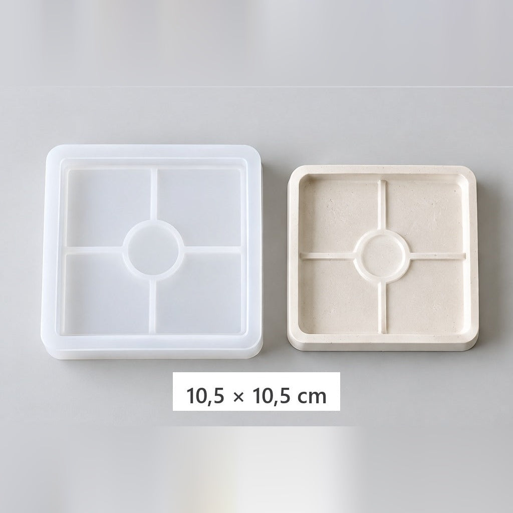 Flexible silicone mold for casting trays and coasters – square tray – 10.5 × 10.5 cm
