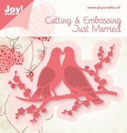 JOY Cutting and Embossing Metal Die Just Married Doves 6,7 x 9 cm