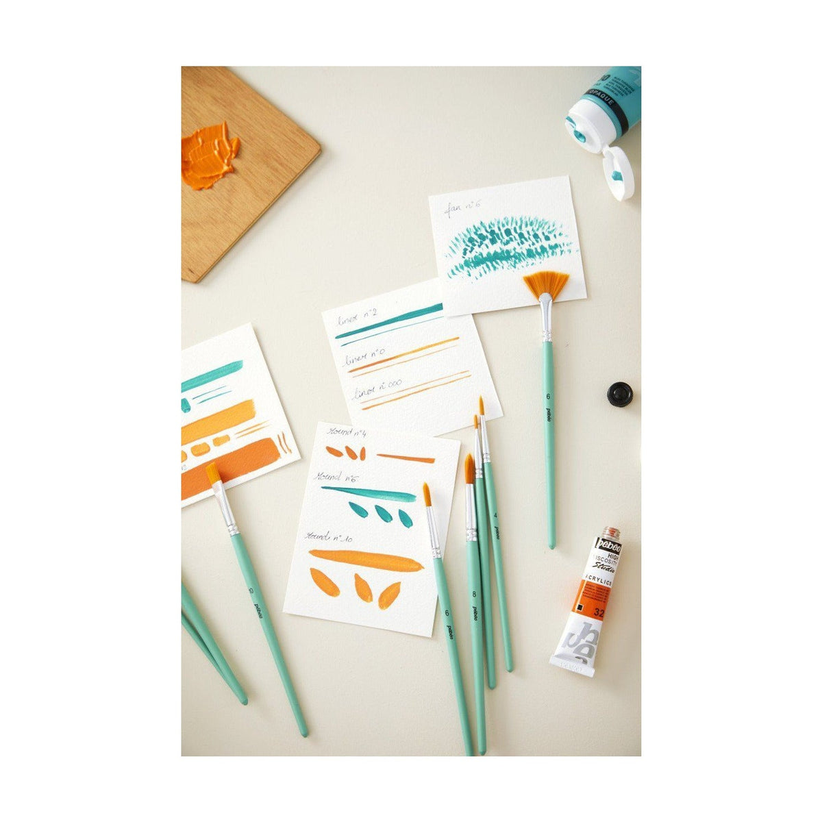 PÉBÉO Set of 6 Round Brushes for Acrylic
