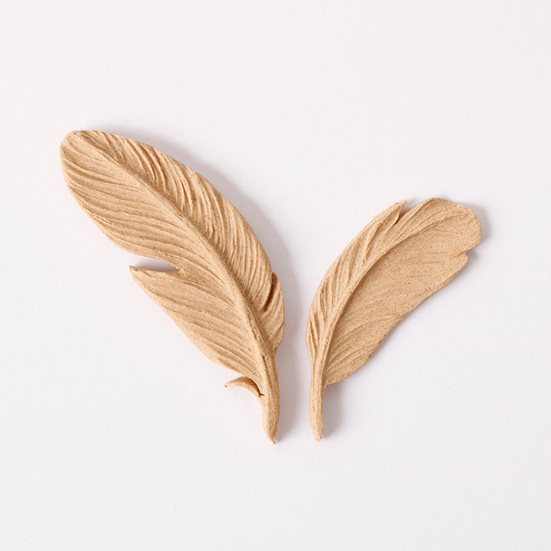 Pentart Elastic wood Feather 5 x 3 cm - 2 pcs