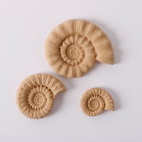 Pentart Elastic Wood Shell Decorations 6.5 x 5.5 cm - 3 pcs
