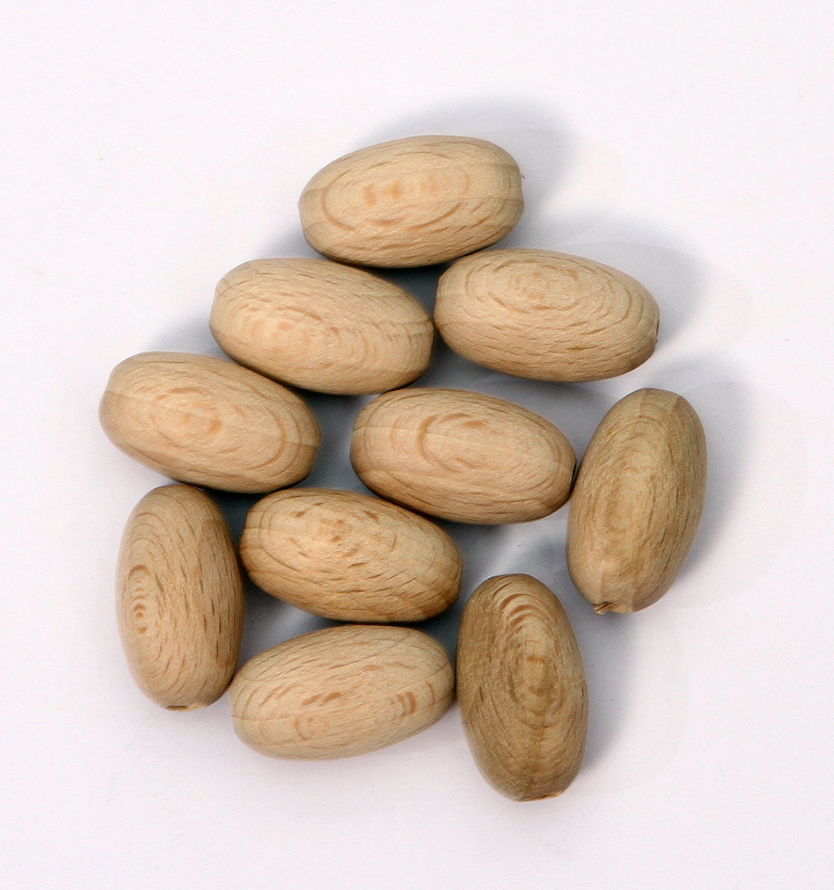 Pentart Oval Wooden Beads – 10 pcs