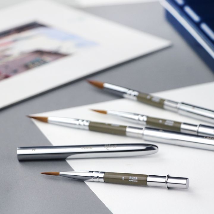 ROSA LAKE 178 Round Travel Brush | various sizes — image 3