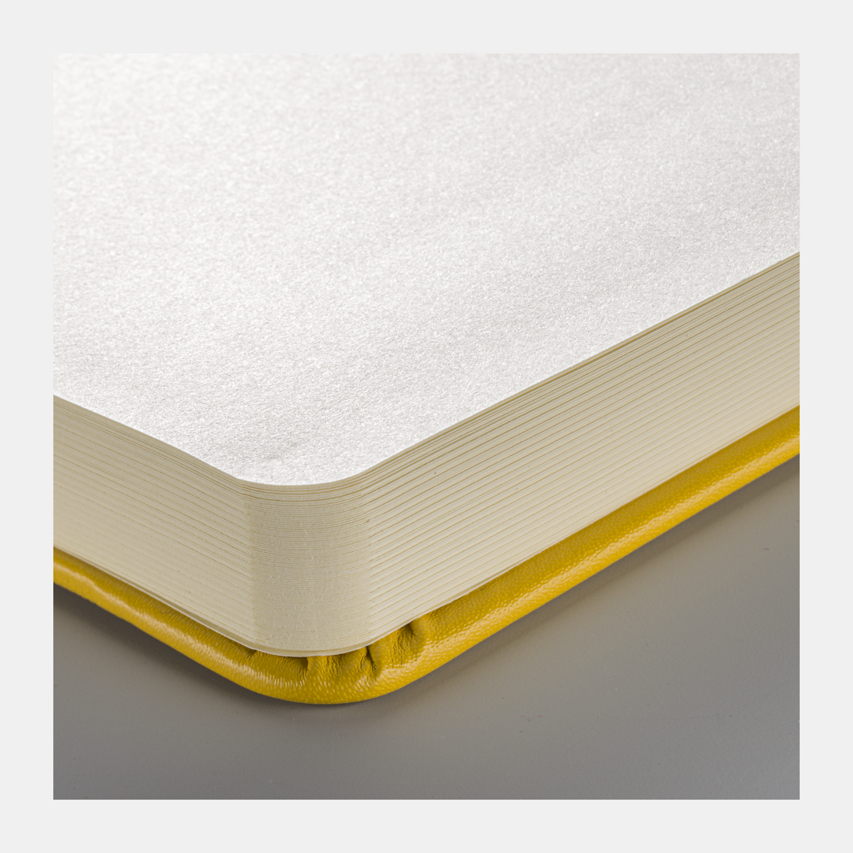 ROYAL TALENS Art Creation Sketchbook Golden Yellow 12 x 12 cm, 140 g/m², 80 sheets