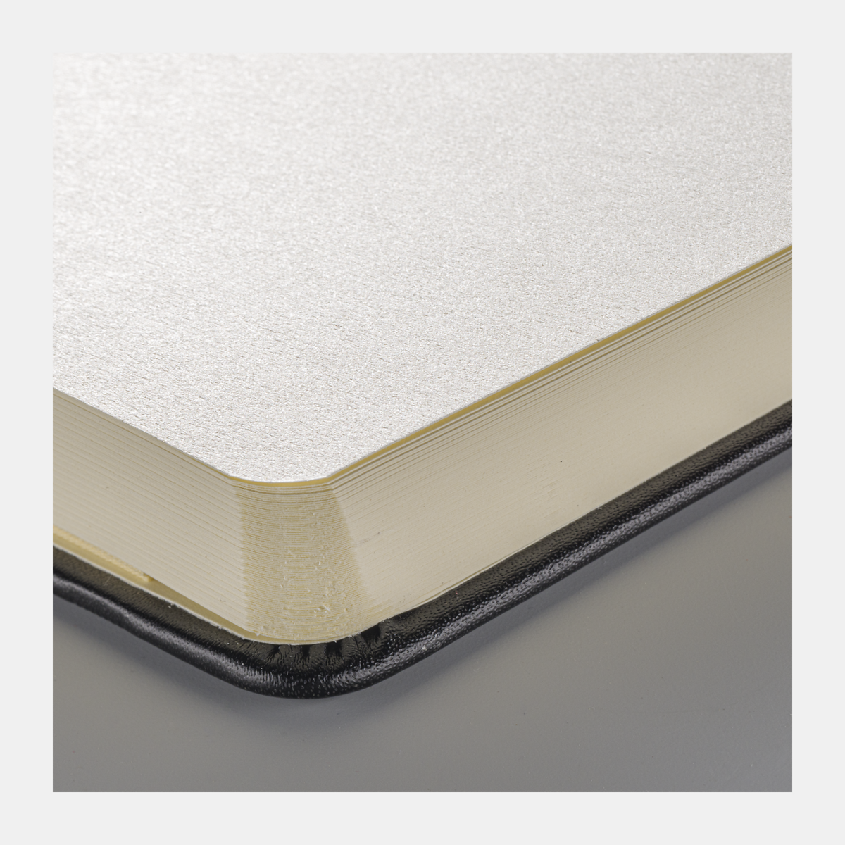 SAKURA Sketchbook 140 g/m² – 80 Sheets, 9–21 cm
