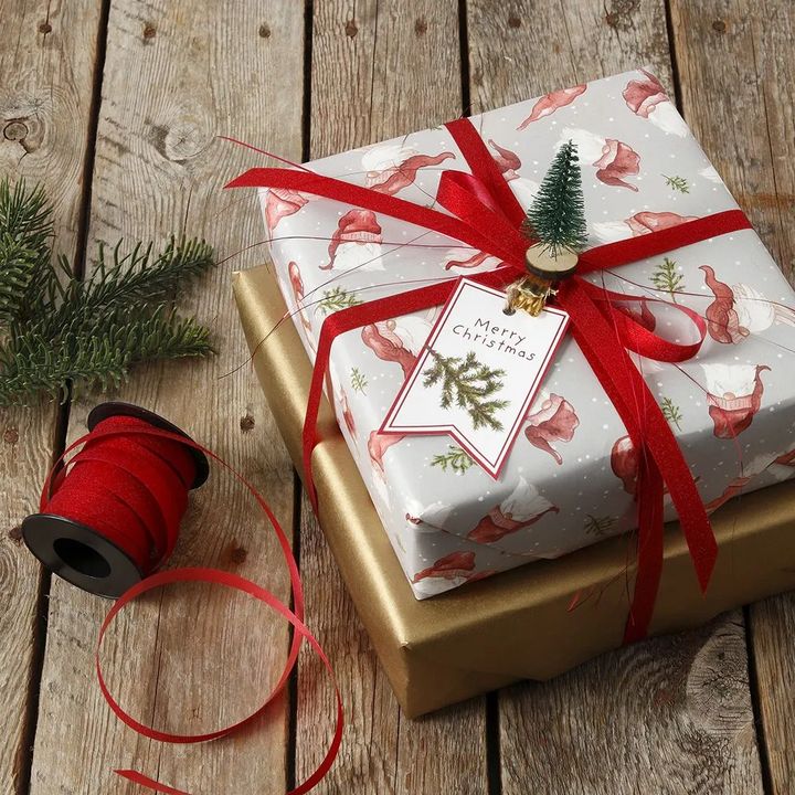 Set of 25 Christmas gift tags, image 3