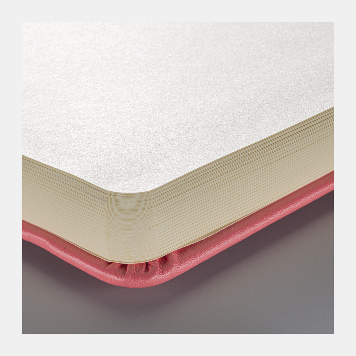Sketchbook ROYAL TALENS Art Creation Coral 21 x 30 cm, 140 g, 80 sheets